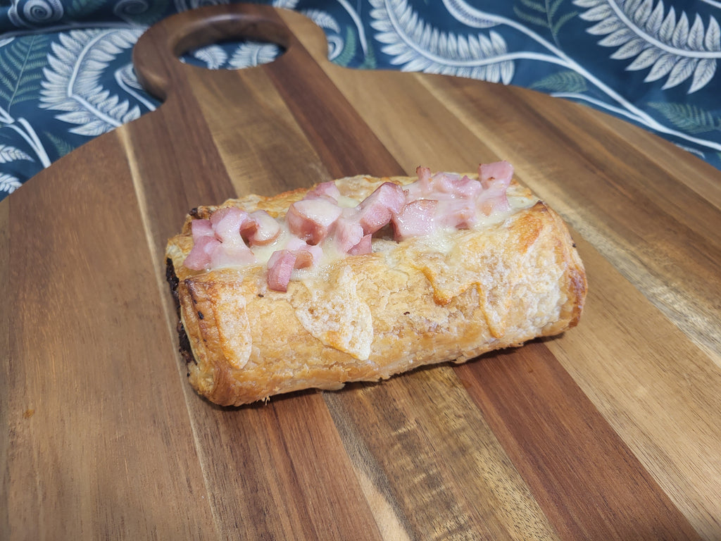 Sausage Roll - Large Ham & Cheese